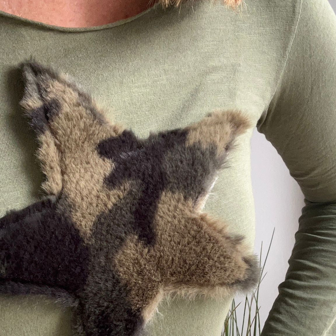 TAGLIOVIVO CAMOUFLAGE PELO